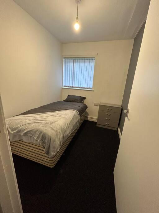 Two Bedroom Apartment Room 18 Stockton-on-Tees Exterior foto