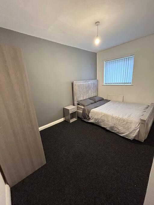 Two Bedroom Apartment Room 18 Stockton-on-Tees Exterior foto